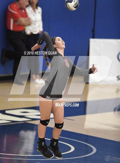 Thumbnail 2 in Mater Dei vs. Marymount (CIF-SS D1 Final) photogallery.