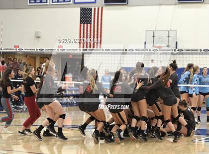 Thumbnail 1 in Mater Dei vs. Marymount (CIF-SS D1 Final) photogallery.