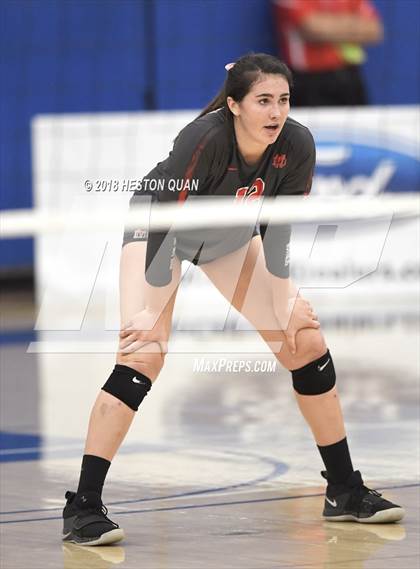 Thumbnail 2 in Mater Dei vs. Marymount (CIF-SS D1 Final) photogallery.
