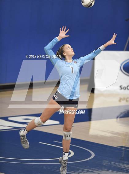 Thumbnail 3 in Mater Dei vs. Marymount (CIF-SS D1 Final) photogallery.