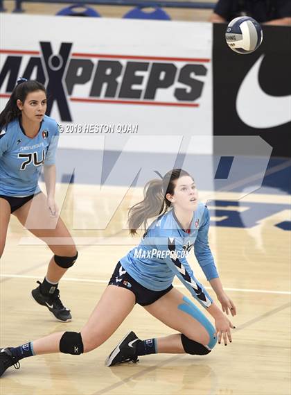 Thumbnail 3 in Mater Dei vs. Marymount (CIF-SS D1 Final) photogallery.