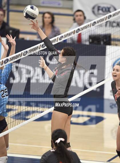 Thumbnail 3 in Mater Dei vs. Marymount (CIF-SS D1 Final) photogallery.