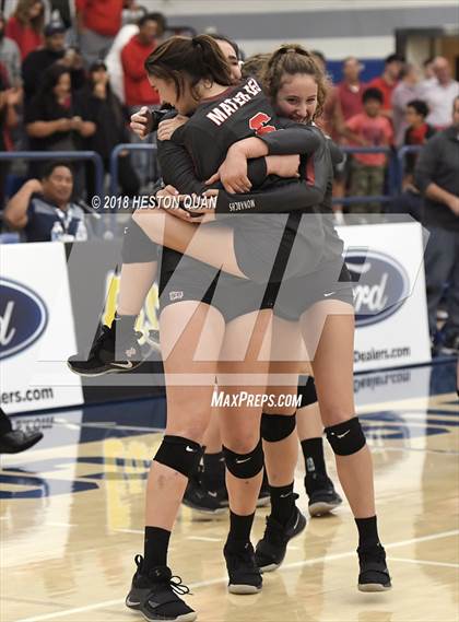 Thumbnail 1 in Mater Dei vs. Marymount (CIF-SS D1 Final) photogallery.