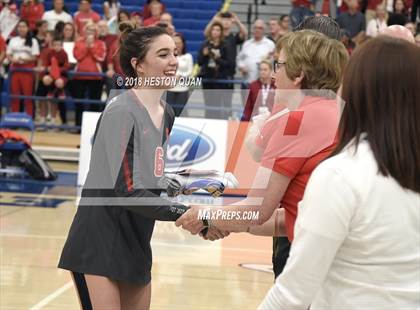Thumbnail 1 in Mater Dei vs. Marymount (CIF-SS D1 Final) photogallery.