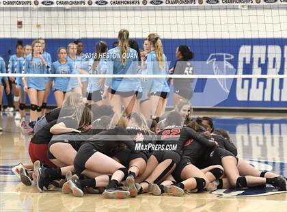 Thumbnail 2 in Mater Dei vs. Marymount (CIF-SS D1 Final) photogallery.