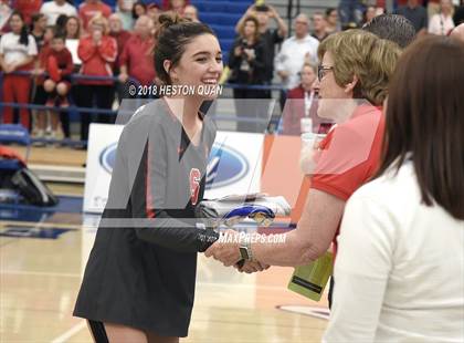 Thumbnail 2 in Mater Dei vs. Marymount (CIF-SS D1 Final) photogallery.