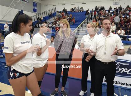 Thumbnail 1 in Mater Dei vs. Marymount (CIF-SS D1 Final) photogallery.