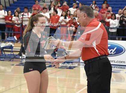 Thumbnail 1 in Mater Dei vs. Marymount (CIF-SS D1 Final) photogallery.