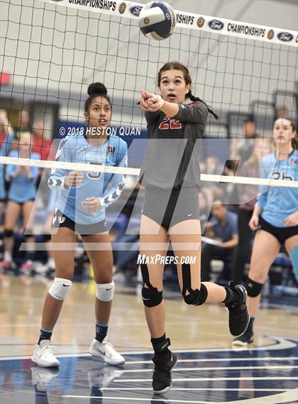 Thumbnail 1 in Mater Dei vs. Marymount (CIF-SS D1 Final) photogallery.