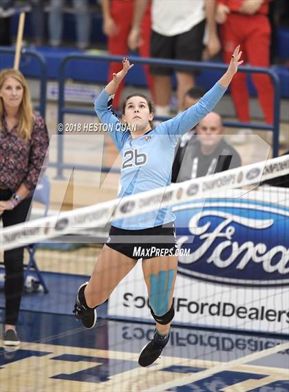 Thumbnail 3 in Mater Dei vs. Marymount (CIF-SS D1 Final) photogallery.