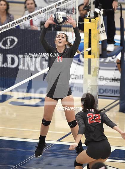 Thumbnail 3 in Mater Dei vs. Marymount (CIF-SS D1 Final) photogallery.