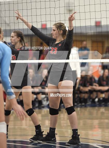 Thumbnail 2 in Mater Dei vs. Marymount (CIF-SS D1 Final) photogallery.