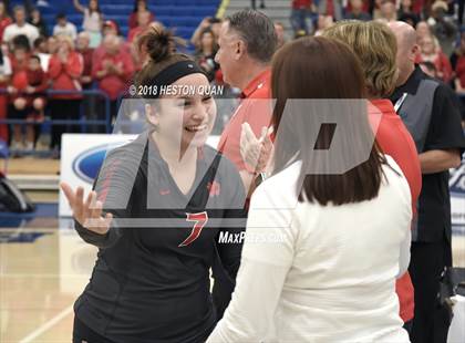 Thumbnail 1 in Mater Dei vs. Marymount (CIF-SS D1 Final) photogallery.