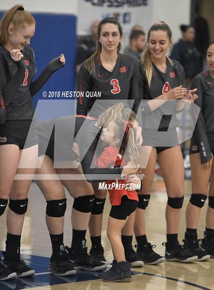 Thumbnail 3 in Mater Dei vs. Marymount (CIF-SS D1 Final) photogallery.