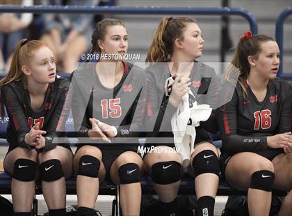 Thumbnail 2 in Mater Dei vs. Marymount (CIF-SS D1 Final) photogallery.