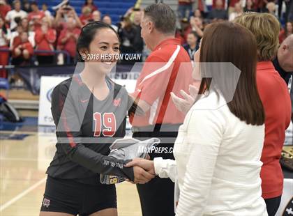 Thumbnail 3 in Mater Dei vs. Marymount (CIF-SS D1 Final) photogallery.