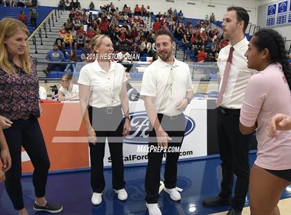 Thumbnail 2 in Mater Dei vs. Marymount (CIF-SS D1 Final) photogallery.