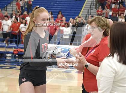 Thumbnail 2 in Mater Dei vs. Marymount (CIF-SS D1 Final) photogallery.