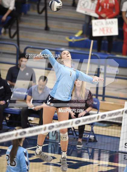 Thumbnail 2 in Mater Dei vs. Marymount (CIF-SS D1 Final) photogallery.