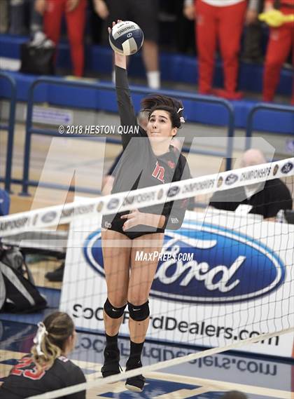 Thumbnail 2 in Mater Dei vs. Marymount (CIF-SS D1 Final) photogallery.