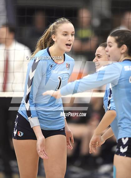 Thumbnail 3 in Mater Dei vs. Marymount (CIF-SS D1 Final) photogallery.