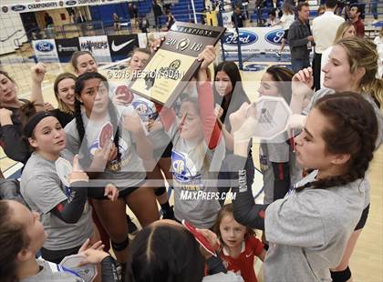 Thumbnail 3 in Mater Dei vs. Marymount (CIF-SS D1 Final) photogallery.