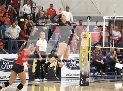 Thumbnail 1 in Mater Dei vs. Marymount (CIF-SS D1 Final) photogallery.