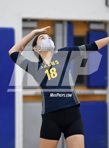 Thumbnail 2 in Antelope @ Inderkum photogallery.