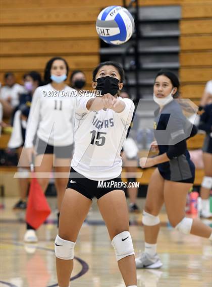 Thumbnail 1 in Antelope @ Inderkum photogallery.
