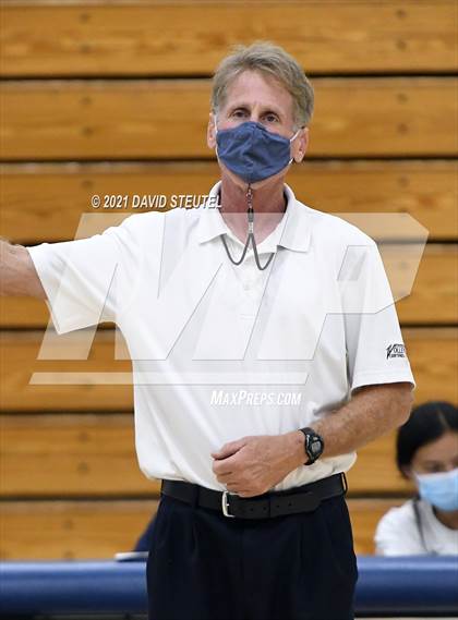 Thumbnail 3 in Antelope @ Inderkum photogallery.