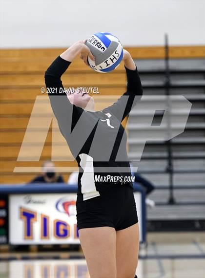 Thumbnail 3 in Antelope @ Inderkum photogallery.