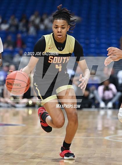 Thumbnail 1 in Summer Creek vs South Grand Prairie (UIL 6A State Semifinal) photogallery.