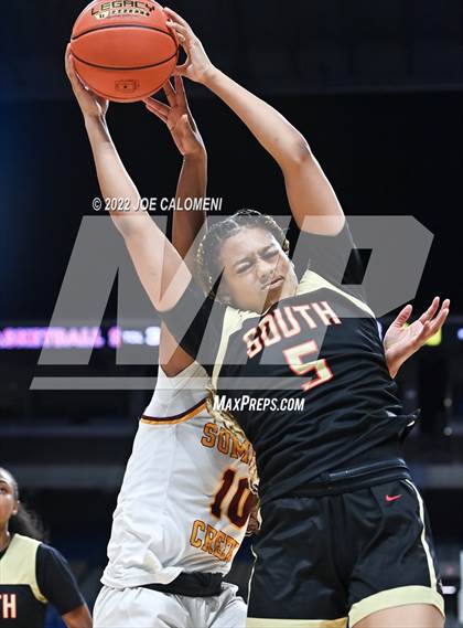 Thumbnail 2 in Summer Creek vs South Grand Prairie (UIL 6A State Semifinal) photogallery.