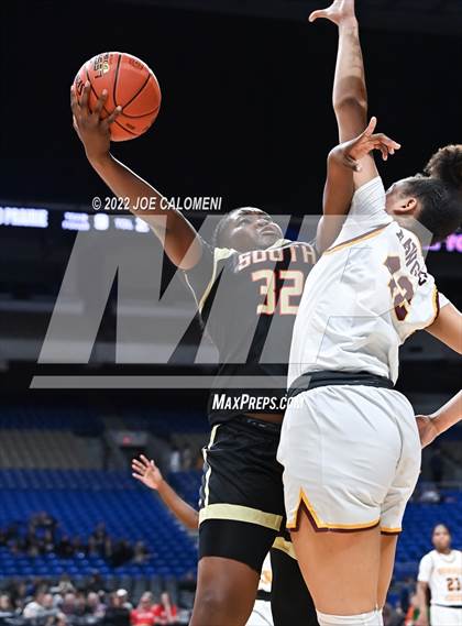 Thumbnail 2 in Summer Creek vs South Grand Prairie (UIL 6A State Semifinal) photogallery.