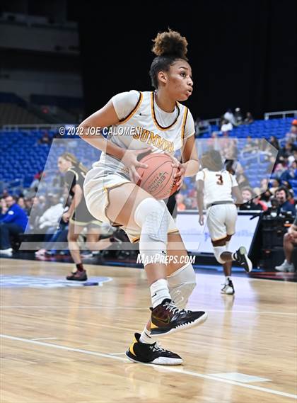 Thumbnail 1 in Summer Creek vs South Grand Prairie (UIL 6A State Semifinal) photogallery.