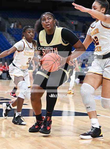 Thumbnail 2 in Summer Creek vs South Grand Prairie (UIL 6A State Semifinal) photogallery.