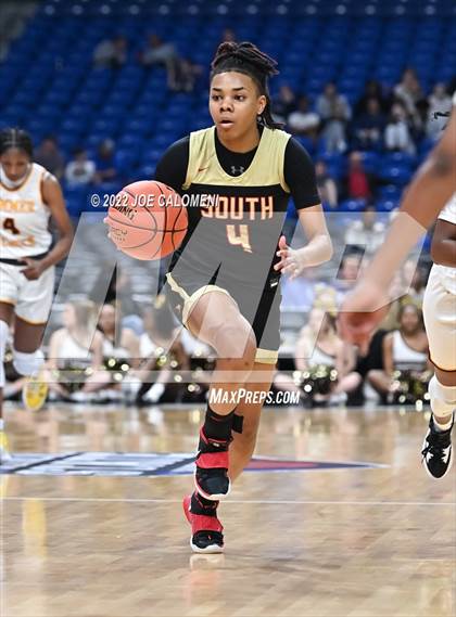 Thumbnail 2 in Summer Creek vs South Grand Prairie (UIL 6A State Semifinal) photogallery.