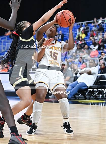 Thumbnail 2 in Summer Creek vs South Grand Prairie (UIL 6A State Semifinal) photogallery.