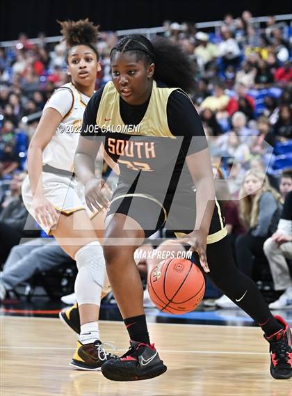Thumbnail 1 in Summer Creek vs South Grand Prairie (UIL 6A State Semifinal) photogallery.