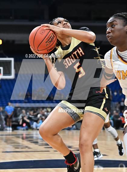 Thumbnail 3 in Summer Creek vs South Grand Prairie (UIL 6A State Semifinal) photogallery.