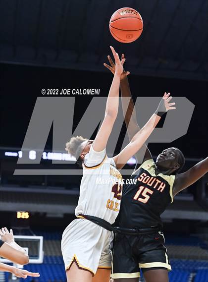 Thumbnail 3 in Summer Creek vs South Grand Prairie (UIL 6A State Semifinal) photogallery.