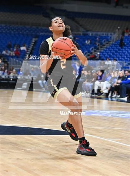 Thumbnail 1 in Summer Creek vs South Grand Prairie (UIL 6A State Semifinal) photogallery.