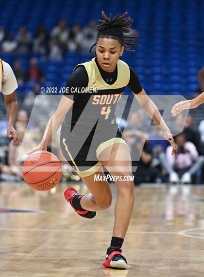 Thumbnail 3 in Summer Creek vs South Grand Prairie (UIL 6A State Semifinal) photogallery.