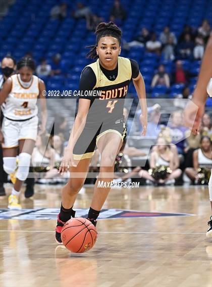 Thumbnail 3 in Summer Creek vs South Grand Prairie (UIL 6A State Semifinal) photogallery.