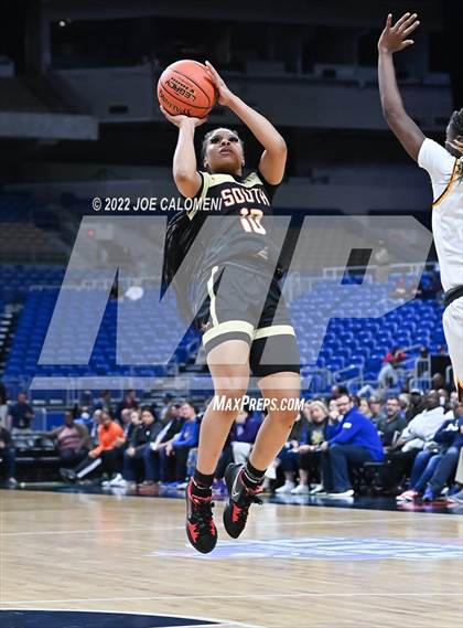 Thumbnail 2 in Summer Creek vs South Grand Prairie (UIL 6A State Semifinal) photogallery.