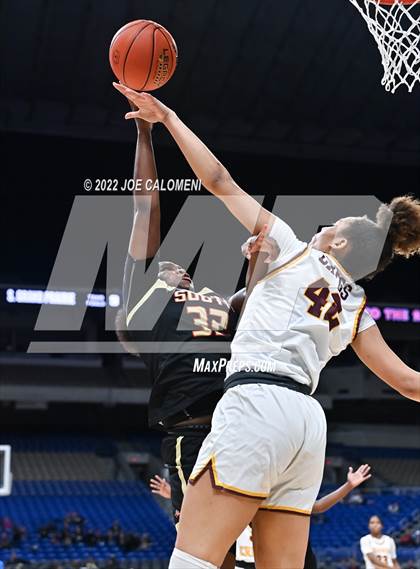 Thumbnail 1 in Summer Creek vs South Grand Prairie (UIL 6A State Semifinal) photogallery.