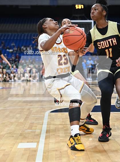 Thumbnail 1 in Summer Creek vs South Grand Prairie (UIL 6A State Semifinal) photogallery.