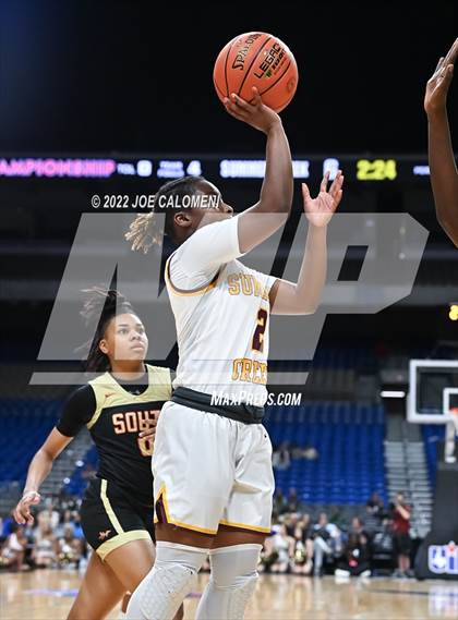 Thumbnail 1 in Summer Creek vs South Grand Prairie (UIL 6A State Semifinal) photogallery.