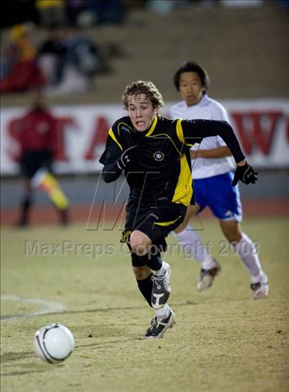 Thumbnail 1 in Topsail vs Albemarle (NCHSAA Boys Soccer 1A Final) photogallery.