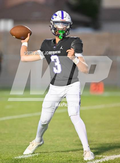 Thumbnail 3 in Independence @ Northwest Christian photogallery.